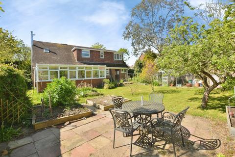 3 bedroom detached house for sale, Blenheim Road, Littlestone, New Romney, Kent, TN28