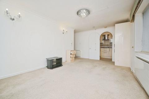 undefined, Elstree Road, Bushey WD23