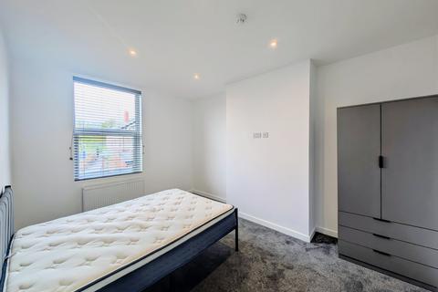1 bedroom end of terrace house to rent, Burlington Road, Leeds, West Yorkshire, LS11