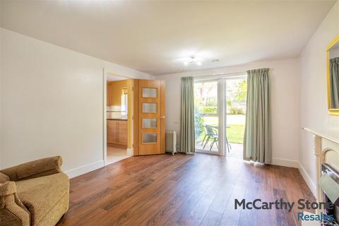 1 bedroom apartment for sale, Glenhills Court, Little Glen Road, Glen Parva, Leicester