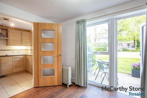 1 bedroom apartment for sale, Glenhills Court, Little Glen Road, Glen Parva, Leicester