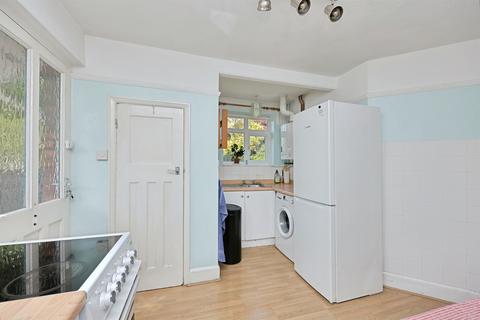 2 bedroom detached bungalow for sale, Brian Avenue, Norwich