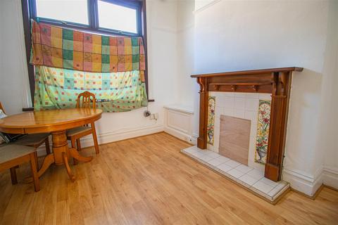 3 bedroom terraced house to rent, 3-Bed Terraced House to Let on Rundle Road, Fulwood, Preston