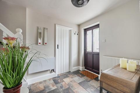 3 bedroom detached house for sale, Tatenhill Common, Rangemore, BURTON-ON-TRENT