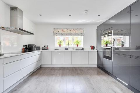 undefined, Manor Close, Urchfont, Devizes