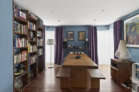 4 bedroom detached house for sale, Carrolls Way, Oxted, RH8