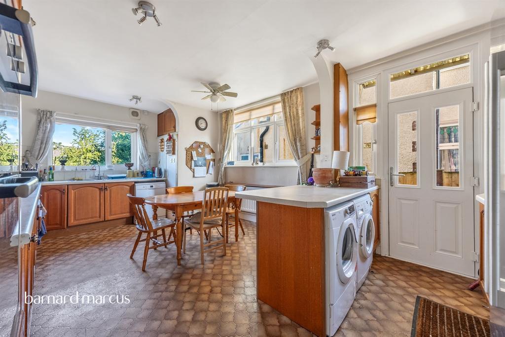 Kitchen, open plan living