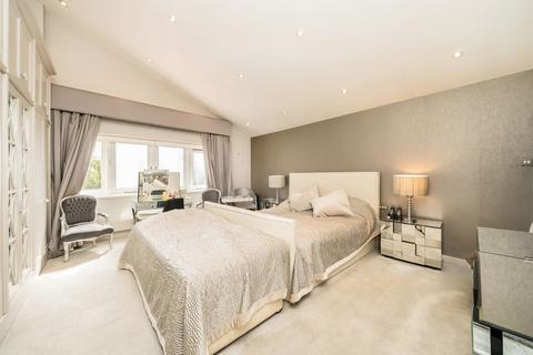 undefined, Merton Lane, London N6