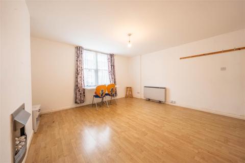 1 bedroom house for sale, Fairfield Avenue, Perth