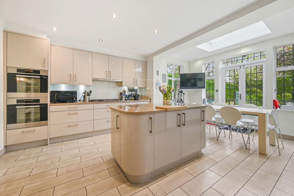 Kitchen, open plan living