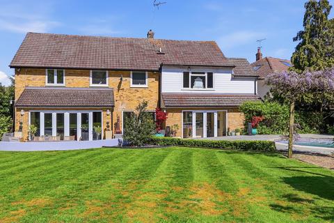 4 bedroom detached house for sale, Ripley View, Loughton, IG10