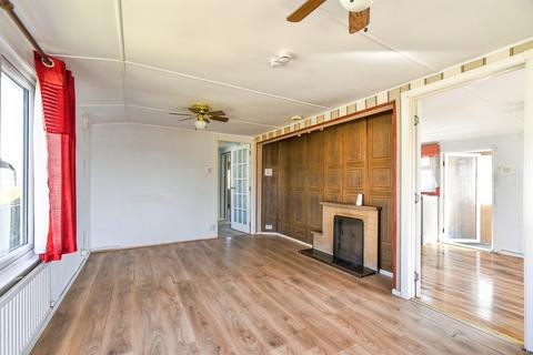 2 bedroom park home for sale, Greenacres Park, Meysey Hampton, Cirencester