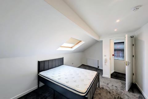 1 bedroom end of terrace house to rent, Burlington Road, Leeds, West Yorkshire, LS11