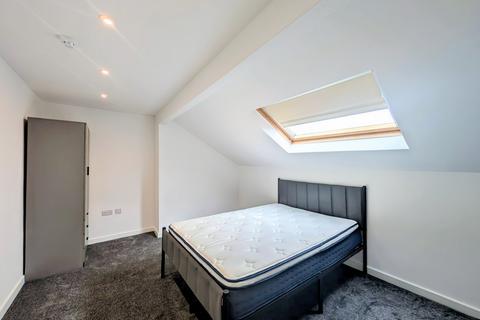 1 bedroom end of terrace house to rent, Burlington Road, Leeds, West Yorkshire, LS11