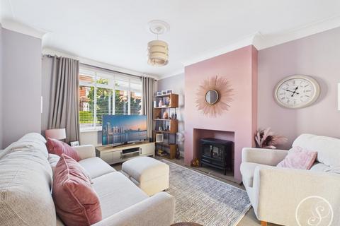 3 bedroom semi-detached house for sale, Dunhill Rise, Leeds