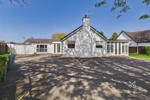 5 bedroom bungalow for sale, Ribby Road, Preston PR4