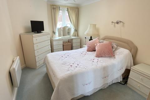undefined, Howth Drive, Reading RG5