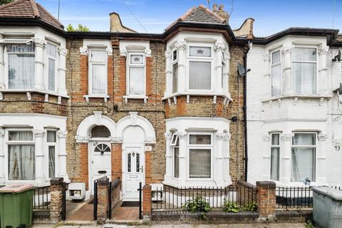 2 bedroom terraced house for sale, Chadwin Road, London E13