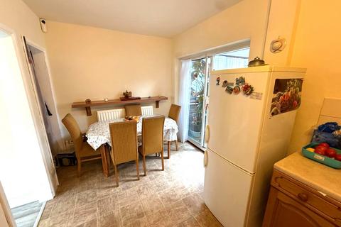 undefined, Beechmont Close, Bromley, BR1
