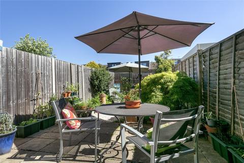 2 bedroom terraced house for sale, Wordsworth Road, Hampton