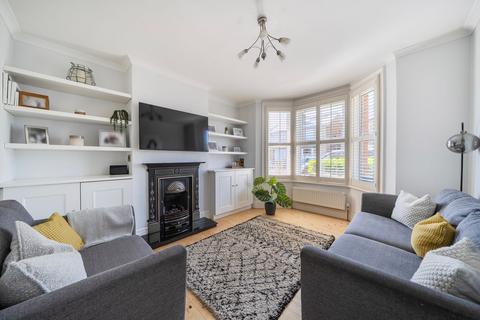 3 bedroom semi-detached house for sale, Upper Court Road, Epsom KT19