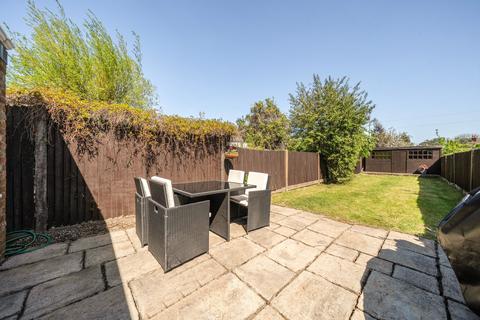 3 bedroom semi-detached house for sale, Upper Court Road, Epsom KT19