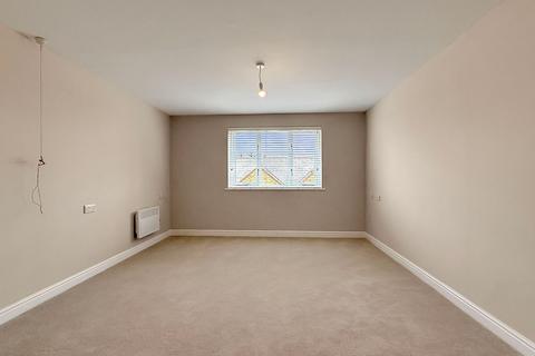 2 bedroom flat for sale, Nottage Crescent, Braintree, CM7