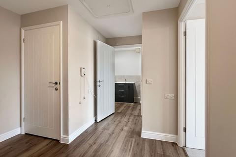 2 bedroom flat for sale, Nottage Crescent, Braintree, CM7