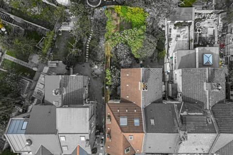 undefined, Northbrook Road - Bowes Park - London - N22