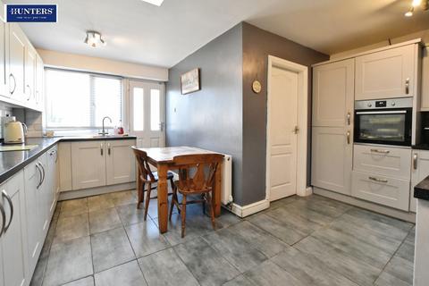 3 bedroom semi-detached house for sale, Ville Road, Scunthorpe
