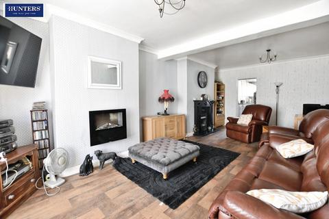 3 bedroom semi-detached house for sale, Ville Road, Scunthorpe