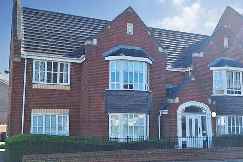 Ground floor flat - Knaresborough Court, Bletchley, MILTON KEYNES