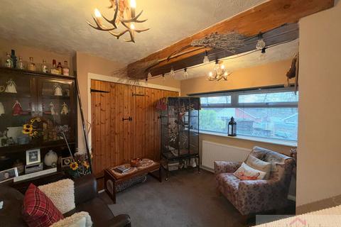 4 bedroom detached house for sale, Kenley Avenue, Endon, Staffs, ST9 9HX