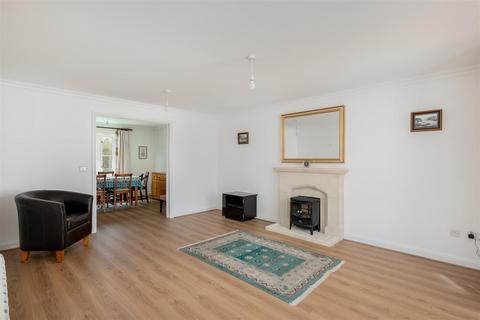 3 bedroom terraced house for sale, The Playing Close, Charlbury OX7