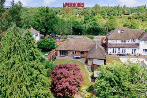 3 bedroom detached bungalow for sale, Oakfield Lane, Dartford
