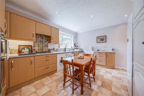 3 bedroom detached bungalow for sale, Oakfield Lane, Dartford
