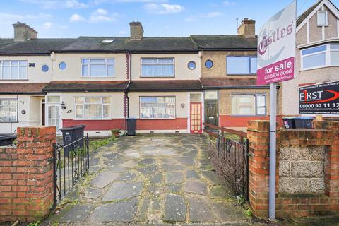 Roedean Avenue, Enfield