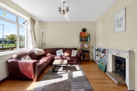 3 bedroom terraced house for sale, Finchale Road, London, SE2