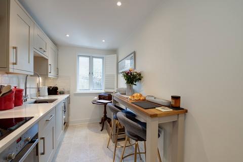1 bedroom flat for sale, St. Clement Street, Winchester SO23