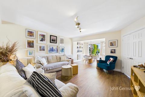 4 bedroom detached house for sale, Trinity Close, Ashby-de-la-Zouch
