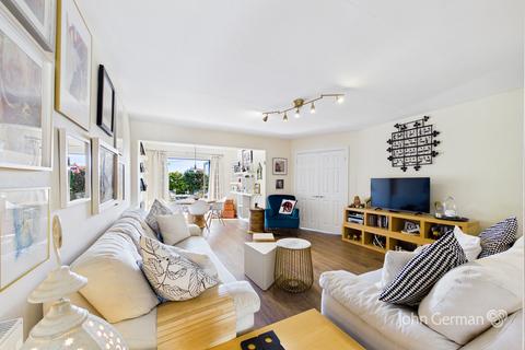 4 bedroom detached house for sale, Trinity Close, Ashby-de-la-Zouch