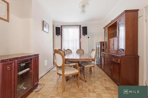 3 bedroom terraced house for sale, Rigeley Road, London NW10