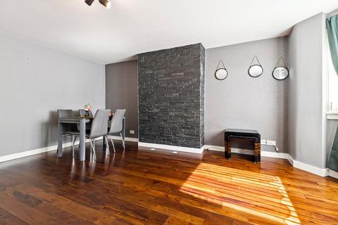 2 bedroom apartment for sale, Iain Road, Bearsden