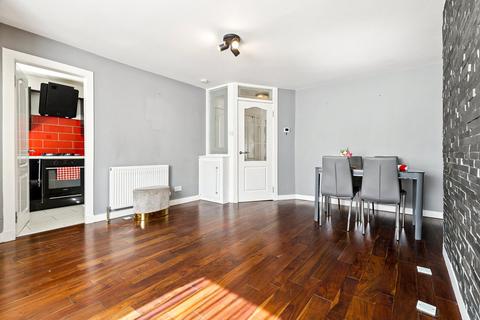 2 bedroom apartment for sale, Iain Road, Bearsden