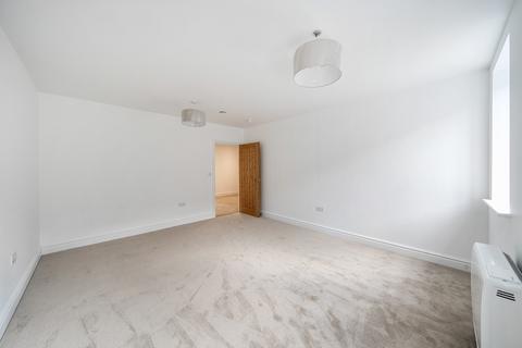 2 bedroom flat to rent, Flat 11 Discovery House