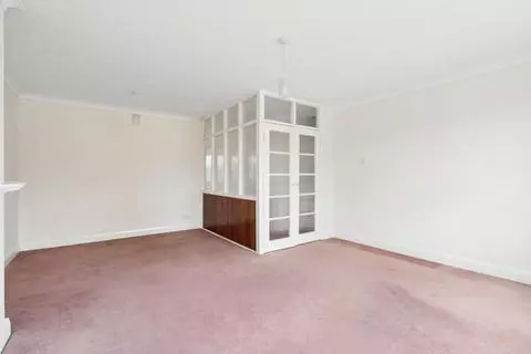 2 bedroom maisonette for sale – pohled 3