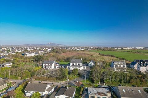 9 bedroom detached house for sale, Trearddur Road, Trearddur Bay, Holyhead, LL65