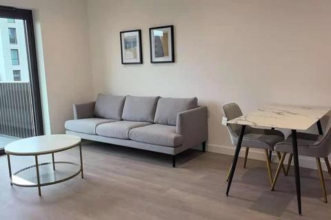 1 bedroom apartment to rent, Scarlet Court, London N4