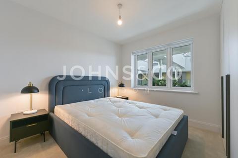 undefined, Horlicks Quarter, Slough, Berkshire, SL1