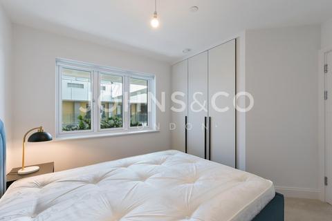 undefined, Horlicks Quarter, Slough, Berkshire, SL1
